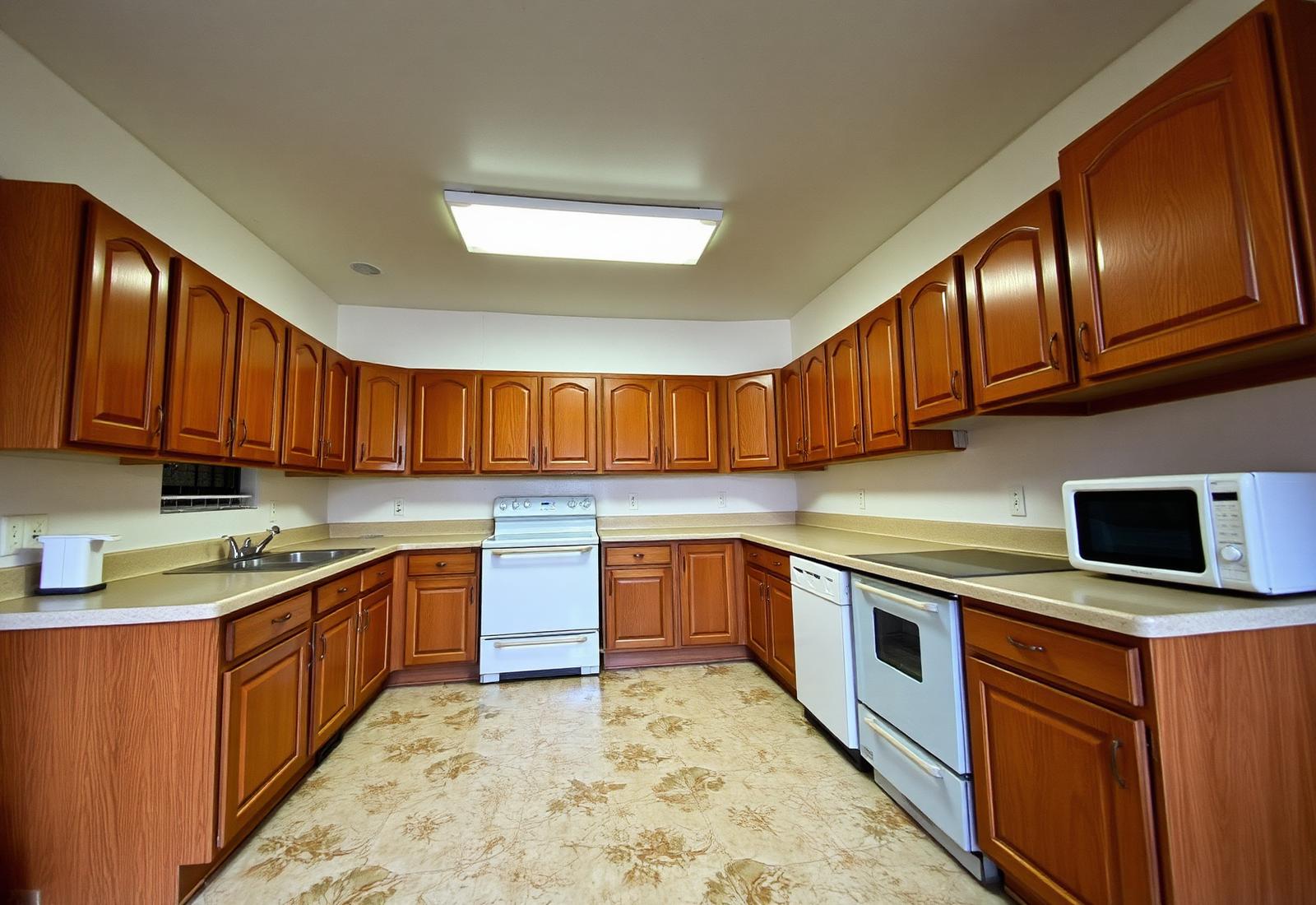 Outdated kitchen before renovation